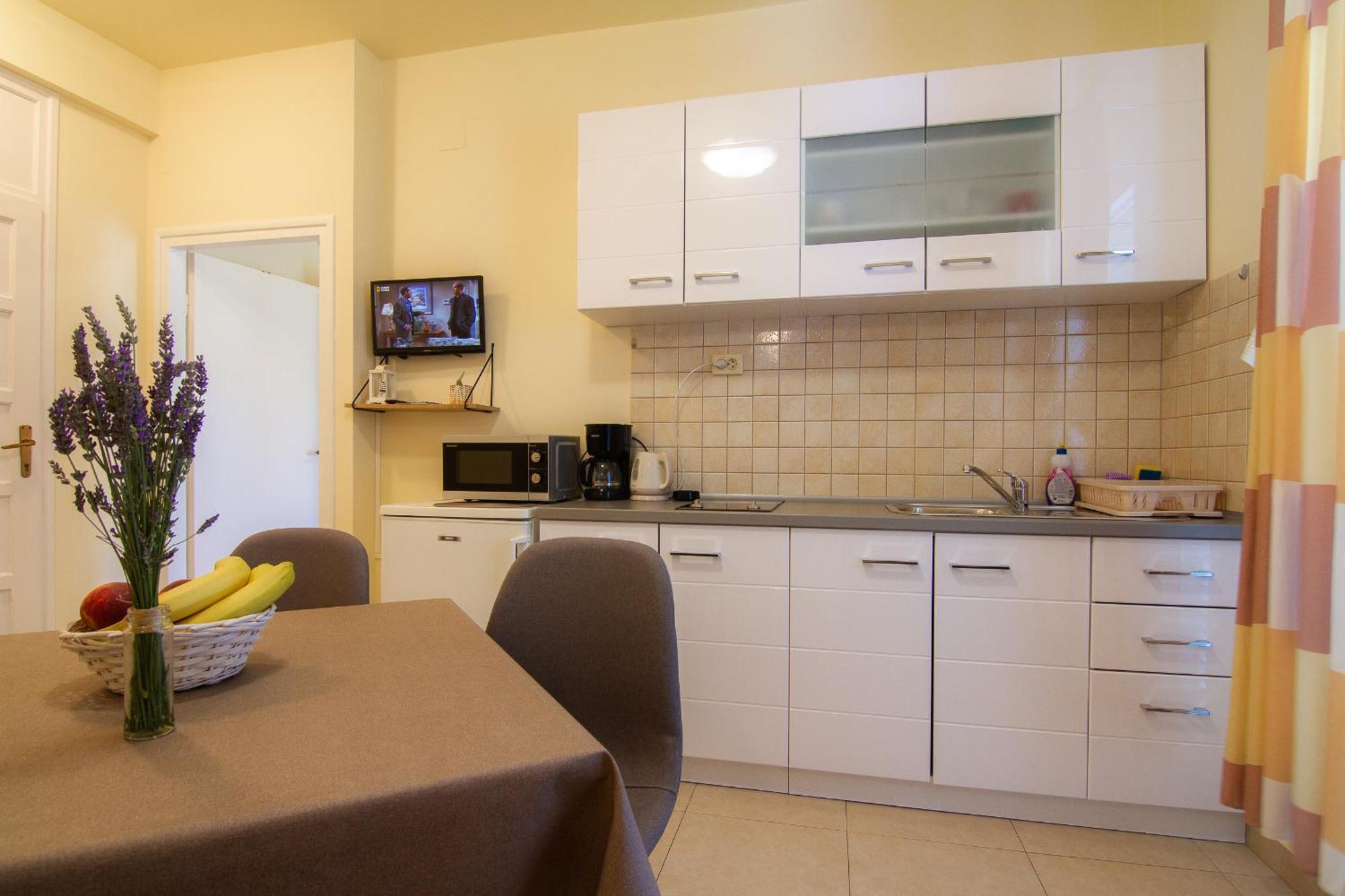 Apartments & Rooms Sanja Раб Экстерьер фото