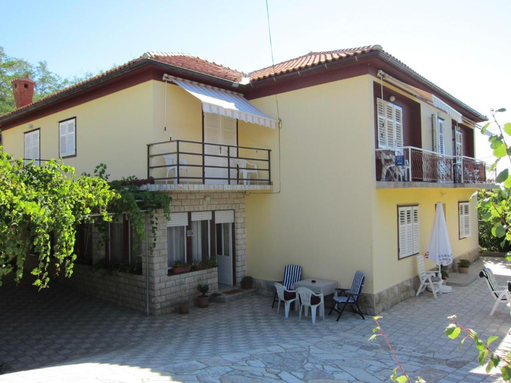 Apartments & Rooms Sanja Раб Экстерьер фото